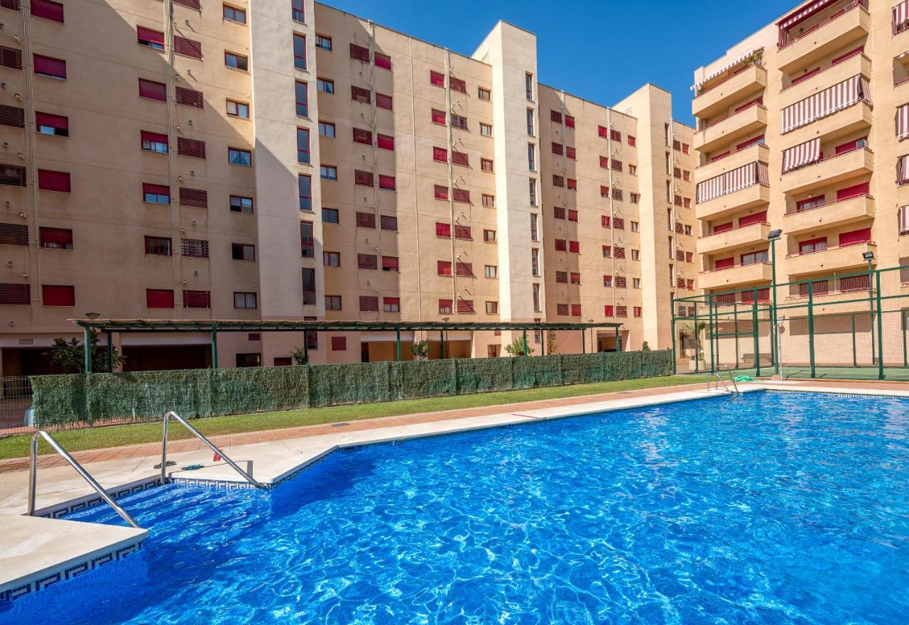Wintowinrentals Parque Litoral, Family & Málaga Kültér fotó