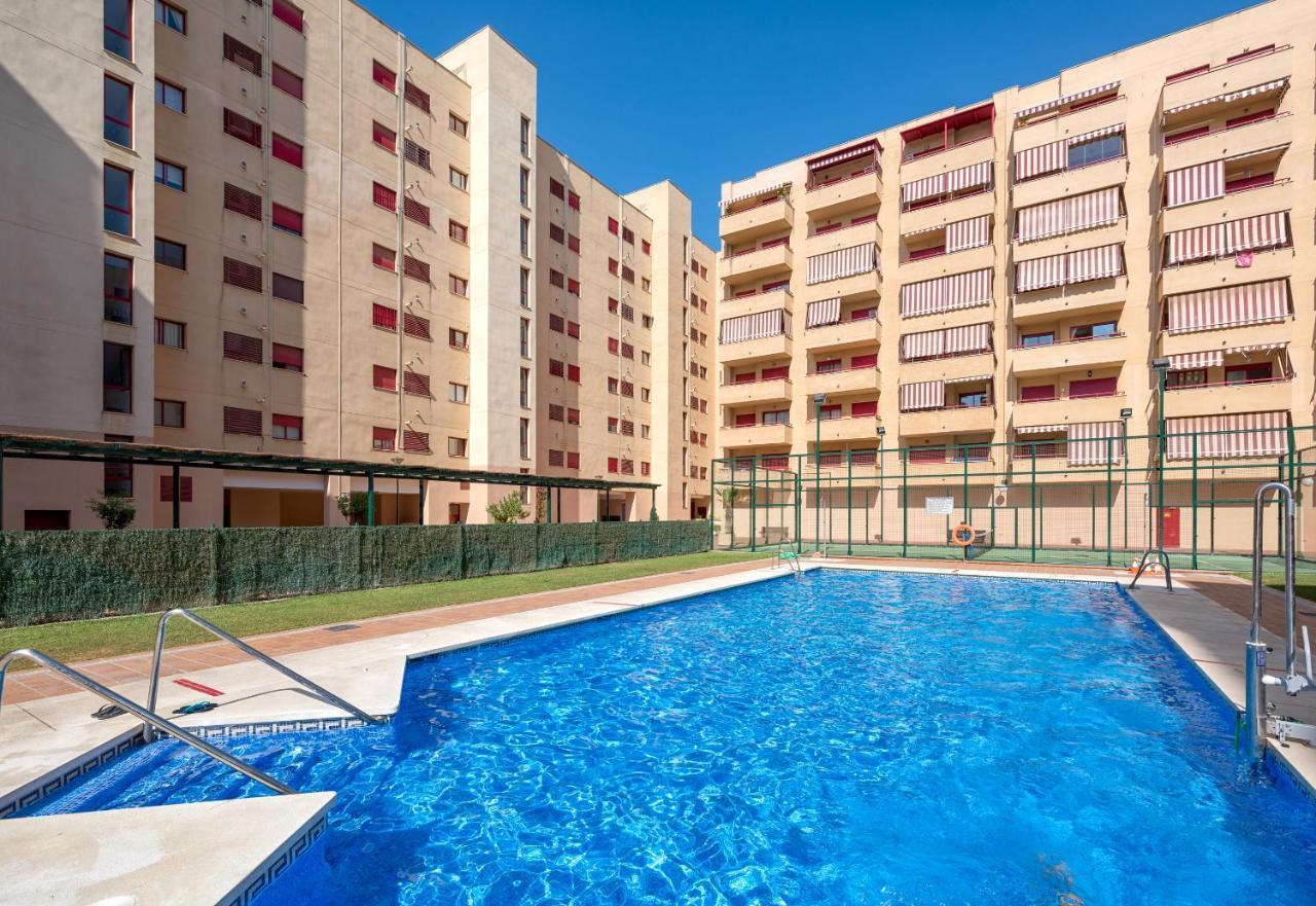 Wintowinrentals Parque Litoral, Family & Málaga Kültér fotó
