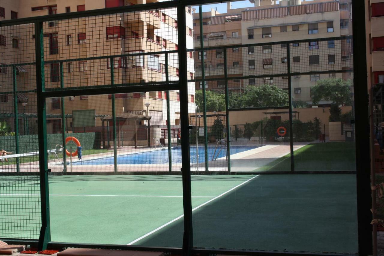 Wintowinrentals Parque Litoral, Family & Málaga Kültér fotó